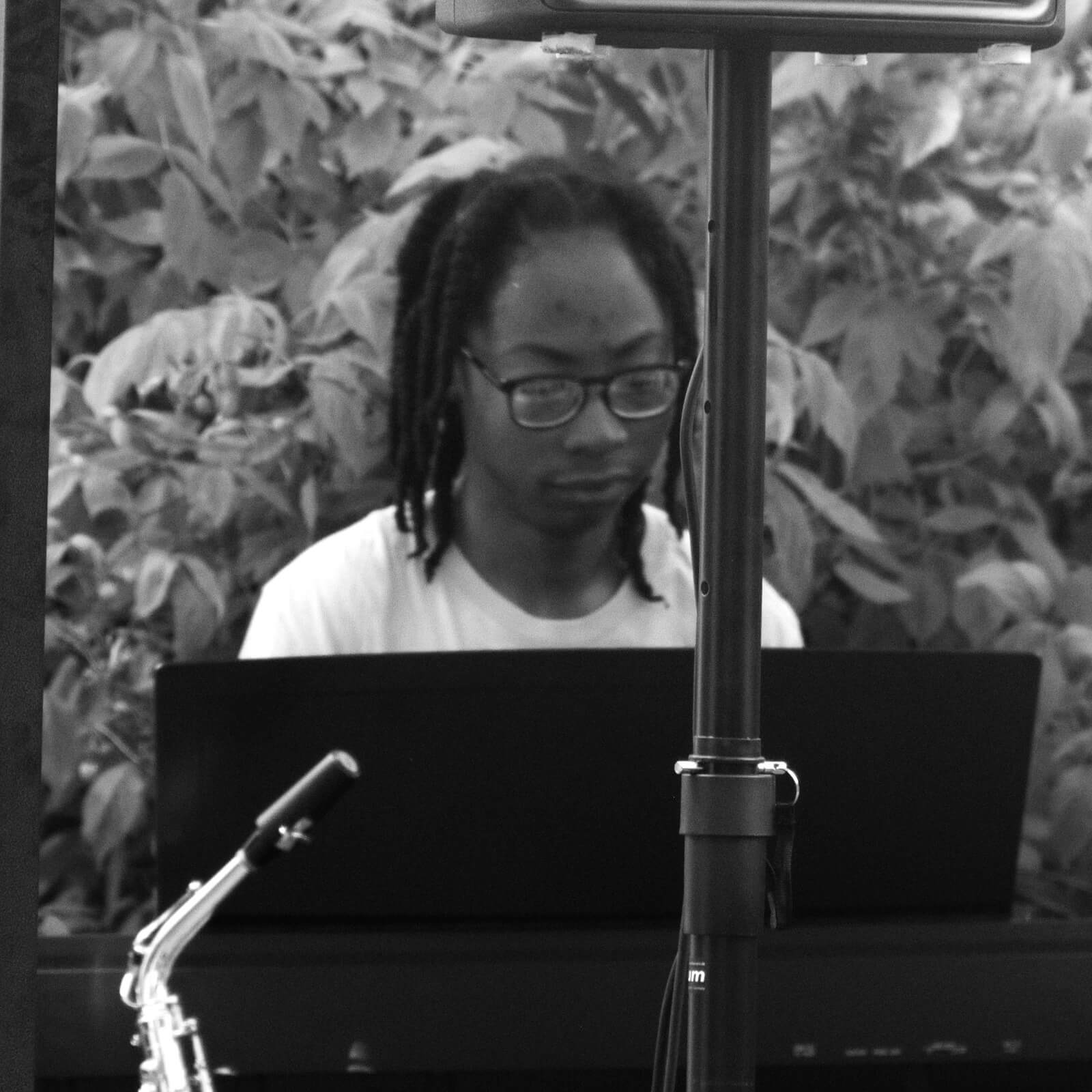 Photo de Kyle le pianiste du groupe