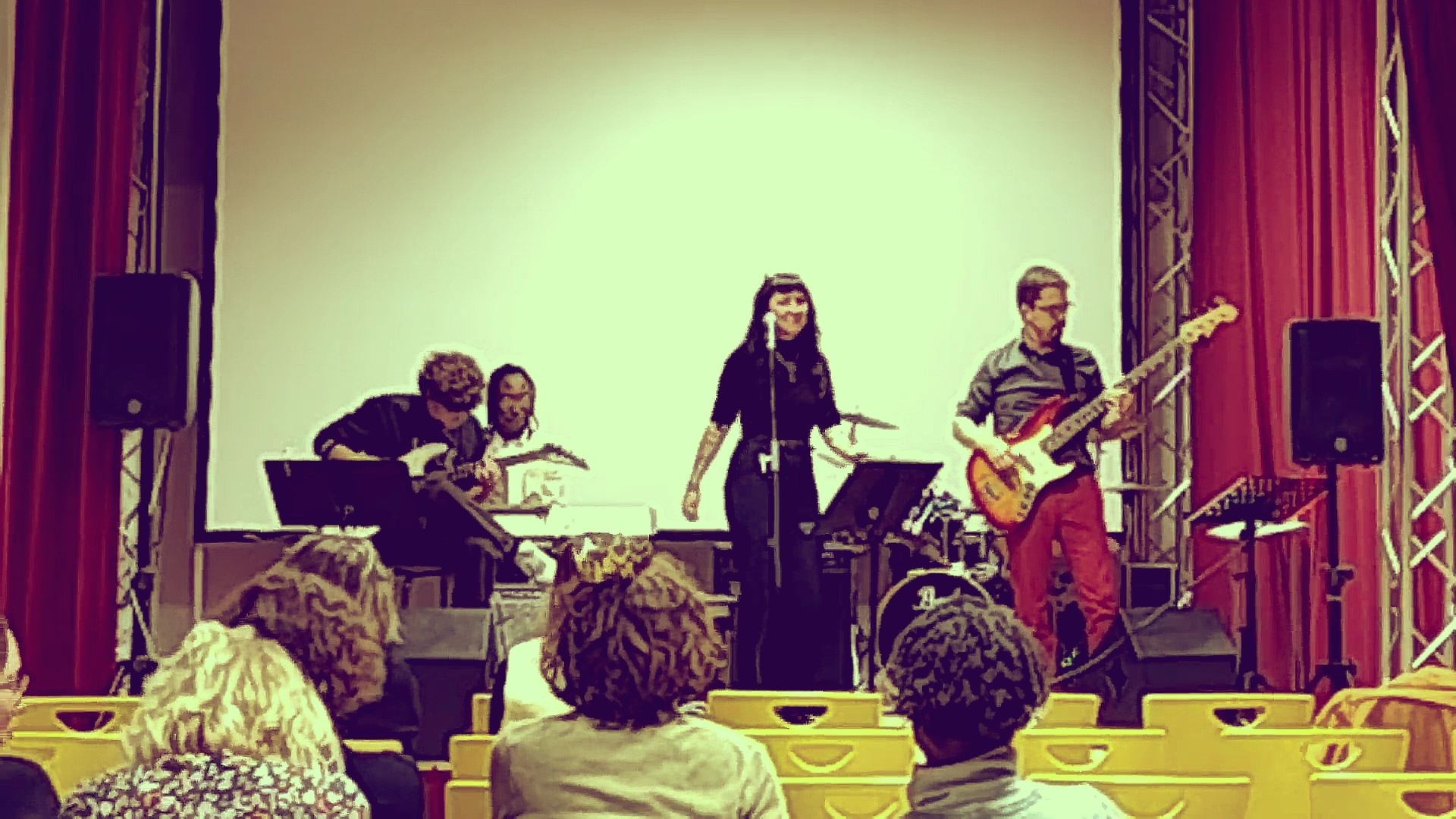 Extrait vidéos de la chanson Sunny